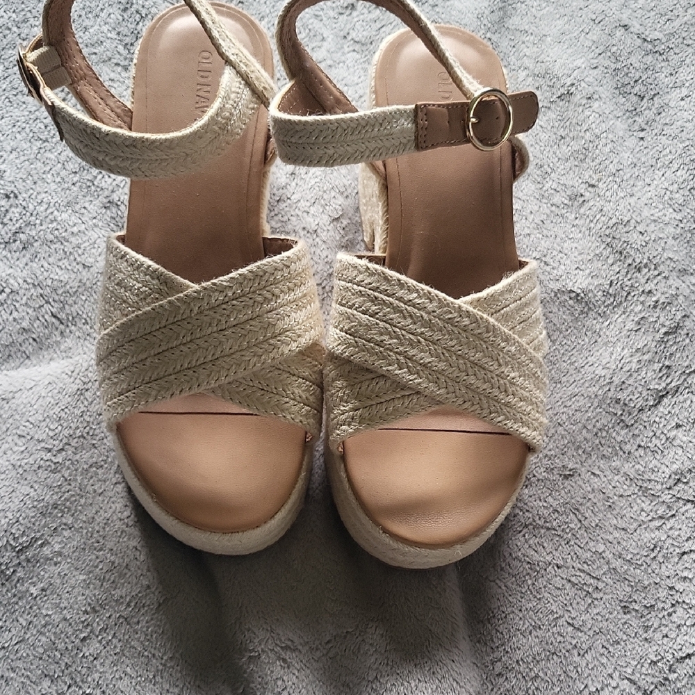Old Navy Cream Espadrille Platform Shoes - Picture 2 of 5